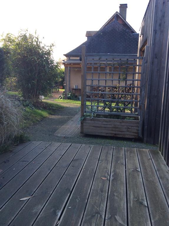 Les Cabanes De Do Льо Ман Екстериор снимка